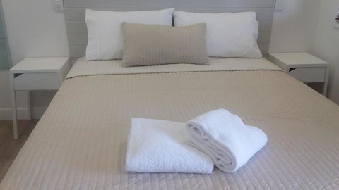 Verandah Motel - Tourism Canberra 5
