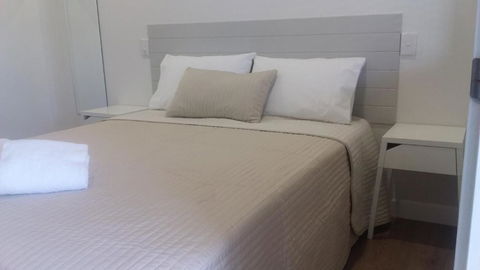 Verandah Motel - Tourism Canberra 3