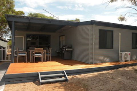 The Anchorage - Tourism Canberra 0