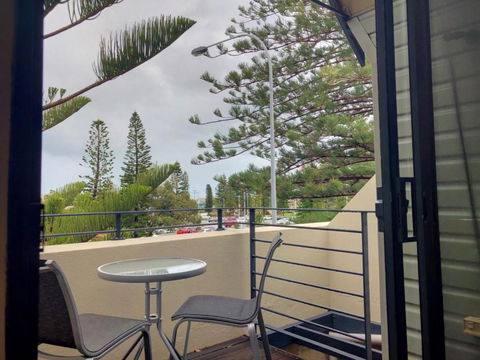 Norfolk Pine Apartment - Tourism Canberra 2