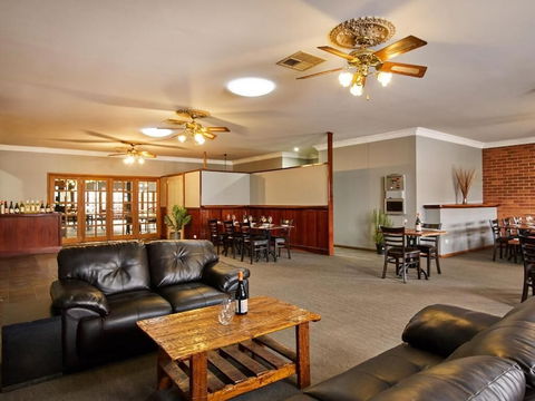Star Hotel Motel Barnawartha - Tourism Canberra 4