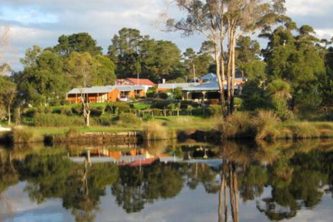 Nornalup Riverside Chalets - Tourism Canberra 0