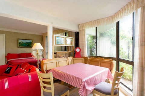 Beach Haven Studio - Tourism Canberra 2