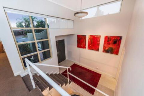 Perth Luxury Accommodation - Tourism Canberra 3