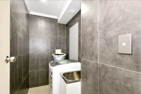 Regency Court Apartment - Tourism Canberra 1