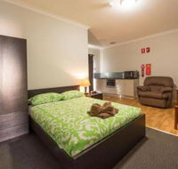 Rhodeside Lodge - Tourism Canberra