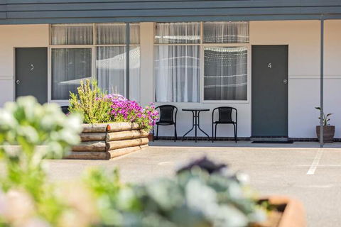 Maffra Motor Inn - Tourism Canberra 2
