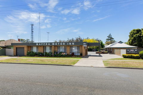 Maffra Motor Inn - Tourism Canberra 5