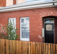 White Room Apartments - Tourism Canberra
