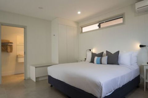 Cooper's Country Lodge - Tourism Canberra 0