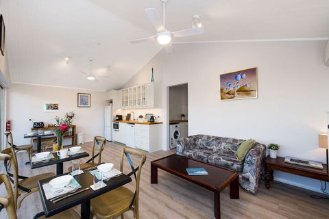 North Beach Bed And Breakfast - Tourism Canberra 5
