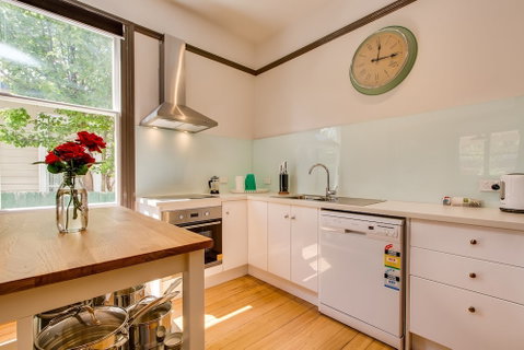 Rosehaven Cottage - Tourism Canberra 2