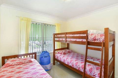 Annes Beach Getaway - Tourism Canberra 1