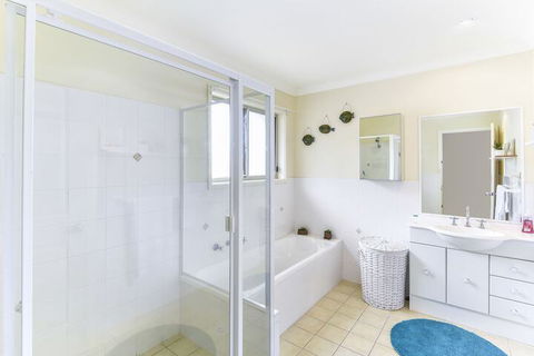 Annes Beach Getaway - Tourism Canberra 7
