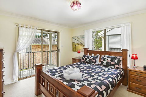 Annes Beach Getaway - Tourism Canberra 3