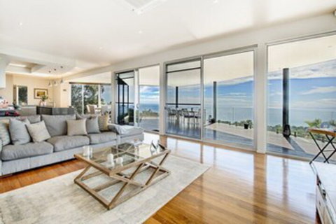 Bellevue Sur Mer - Tourism Canberra 0