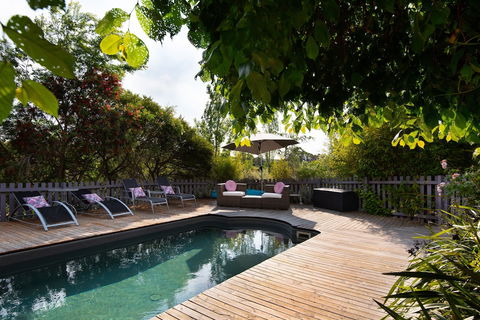 Gables Bend Spa Villa - Tourism Canberra 1