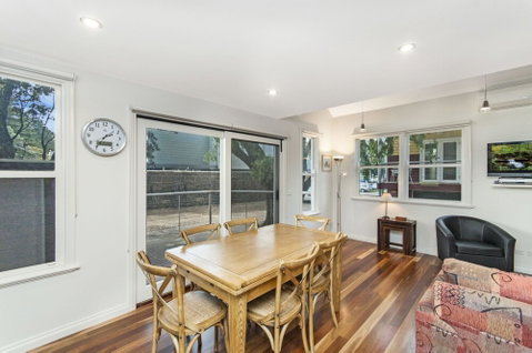 JOHANSSONS PERCH COTTAGE - Tourism Canberra 6