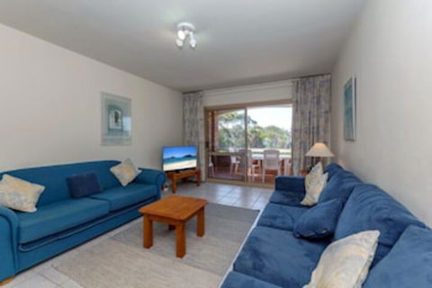 Radburn Unit 3 17 Ondine Close - Tourism Canberra 0