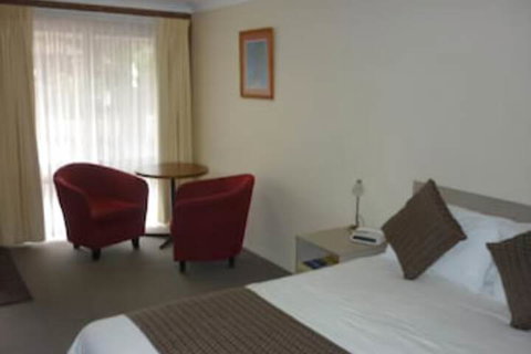 Bomaderry Motor Inn - Tourism Canberra 7