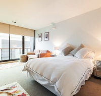 CELESTE 1BDR East Melbourne Apartment - Tourism Canberra