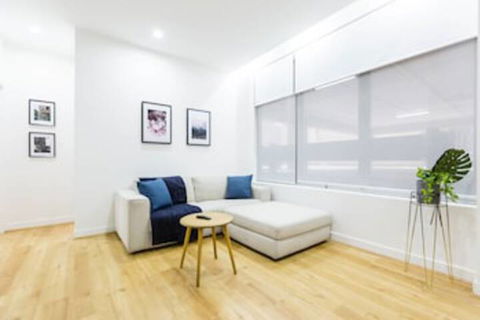 HAZEL, 3BDR Melbourne Apartment - Tourism Canberra 0