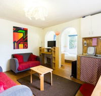 REID Fitzroy Studio Apartment - Tourism Canberra