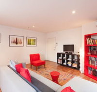 BENJAMIN 2BDR Melbourne Apartment - Tourism Canberra