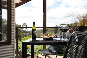 Daylesford Spa Villa 3 - Tourism Canberra 0