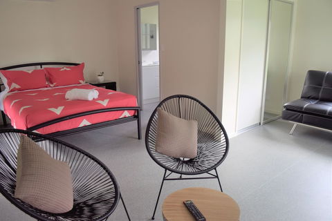 Daintree Peaks ECO Stays - Tourism Canberra 4