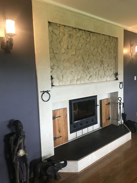 Atina Rocks Country Homestead - Tourism Canberra 0