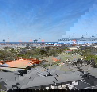 Celina's Ocean View Studio - Adults Only - Tourism Canberra