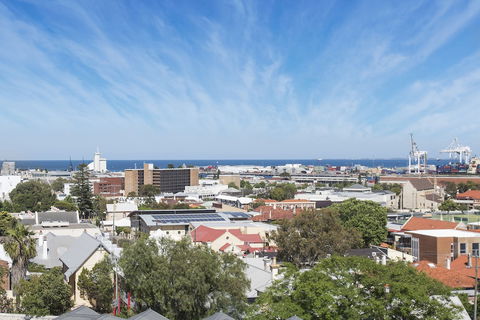 Celina's Ocean View Studio - Adults Only - Tourism Canberra 1