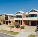 Fischer Torquay by Gold Star Stays - Tourism Canberra