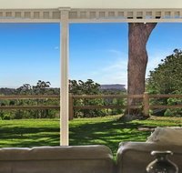 Your Luxury Escape - Paul's Farmhouse - Tourism Canberra