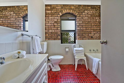 Centennial Terrace Apartments - Tourism Canberra 2