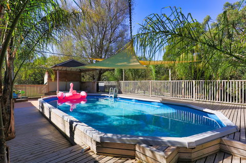 Elk Estate - Tourism Canberra 4