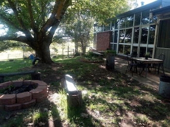 Guyra Summit Caravan Park - Tourism Canberra 4