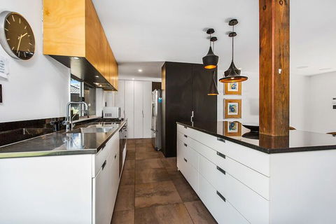CABARITA BEACH HOUSE 53 - Tourism Canberra 3
