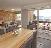 Beloka 9 - Overlooking Lake Jindabyne - Tourism Canberra