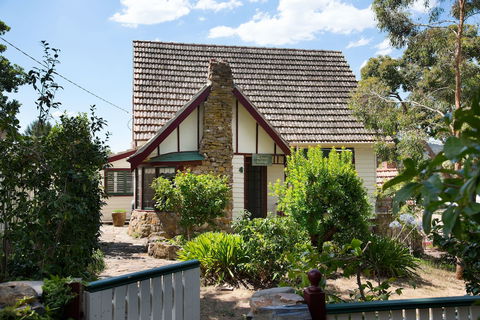 Zelman Cottage - Tourism Canberra 2