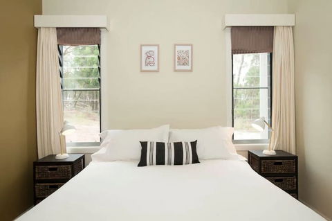 Peppertree Hill Luxury Farm Accomodation - Tourism Canberra 2