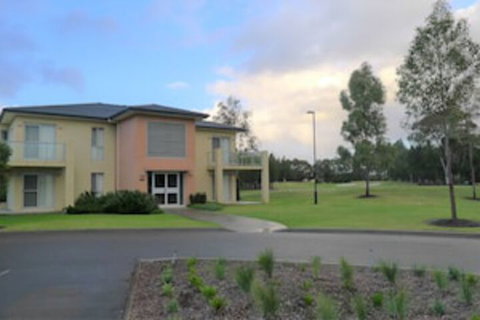Jewel In The Crowne - Tourism Canberra 0