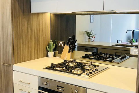Brand New Apartment In North Ryde - Tourism Canberra 4