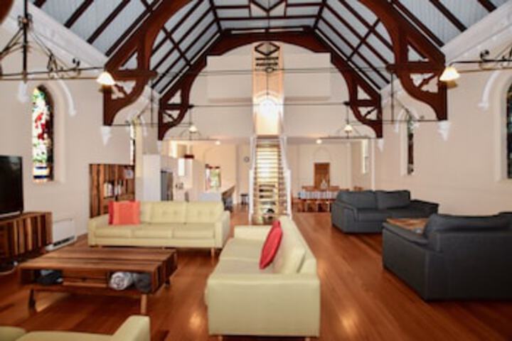 Woodford NSW Tourism Canberra