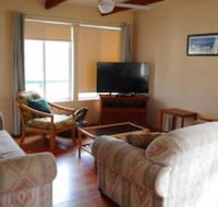 Villa Davoll at Hat Head - Tourism Canberra