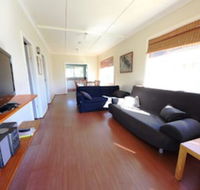 Frog Hollow at Hat Head - Tourism Canberra