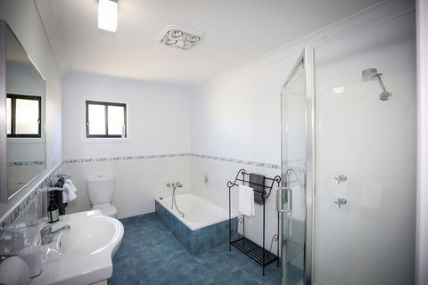 Dell Lee Cottage - Tourism Canberra 5
