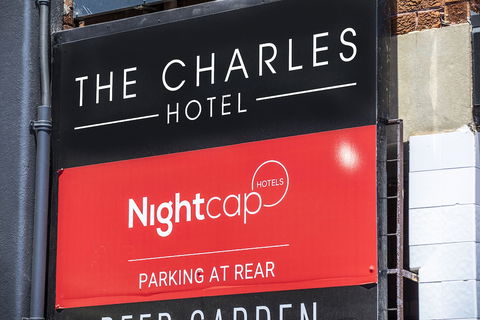 Nightcap At The Charles Hotel - Tourism Canberra 0