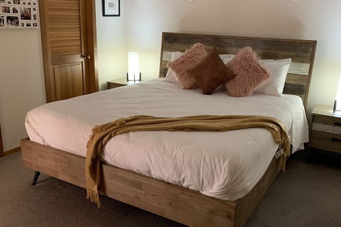 Chateau N Ville - Tourism Canberra 2